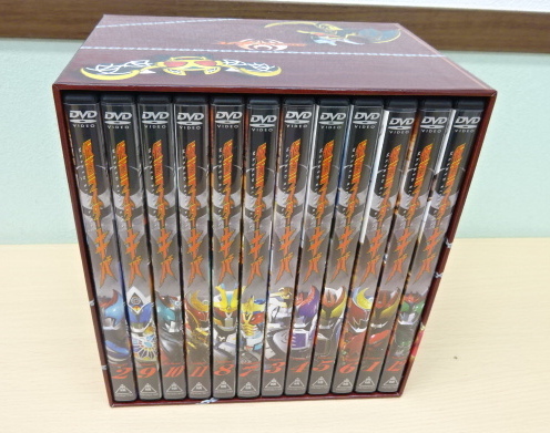 【＃16340】仮面ライダーキバ　全12巻セット　DVD BOX　☆初回生産限定 カード付☆　BOX付き