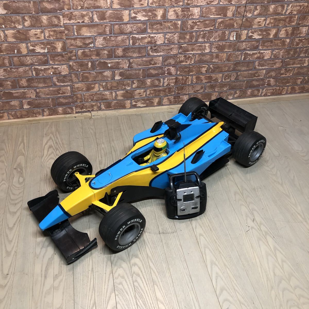 H3646 ルノー　F-1 全長115㎝　巨大ラジコン　ジャンク