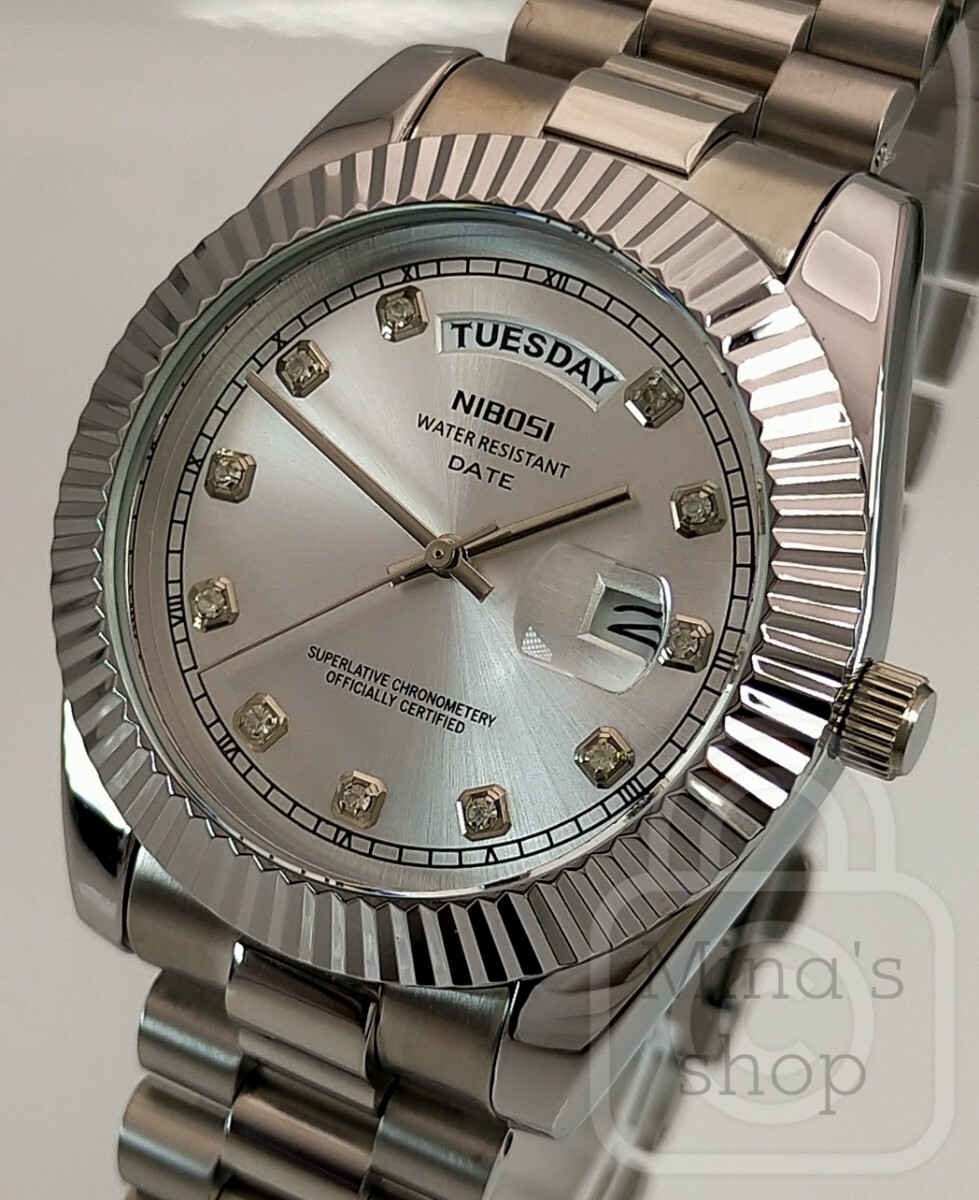 10Pインデックス×シルバー文字盤で大人のハイステイタス系モデルを具現化【日付/曜日ダブル表示/新品】