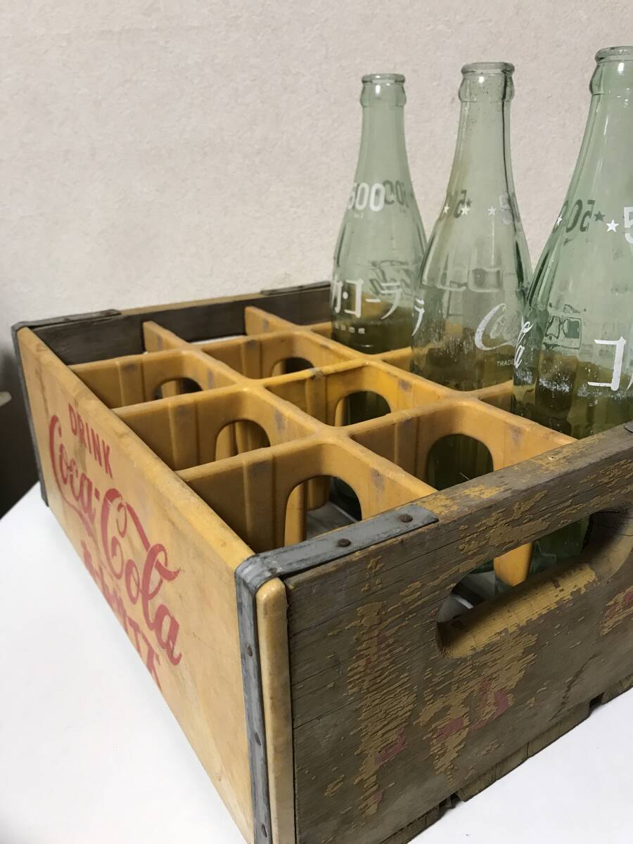 当時物　昭和レトロ　Coca-Cola コカコーラ　ホームサイズ　収納ボックス　木箱　プラスティック　空き瓶３本　【UR60112902】