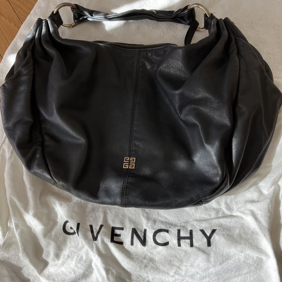 トートバッグ GIVENCHY ジバンシー 黒 ジバンシィ ハンドバッグ