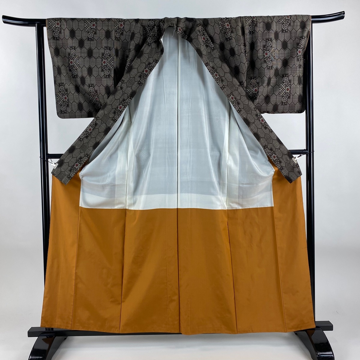 {$data['title']拍卖