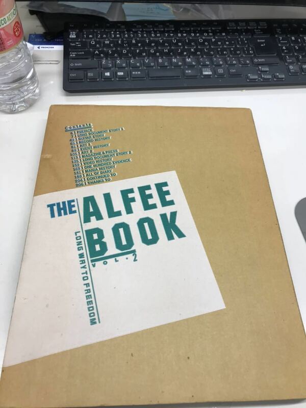 N3538【美品】THE ALFEE BOOK VOL.2