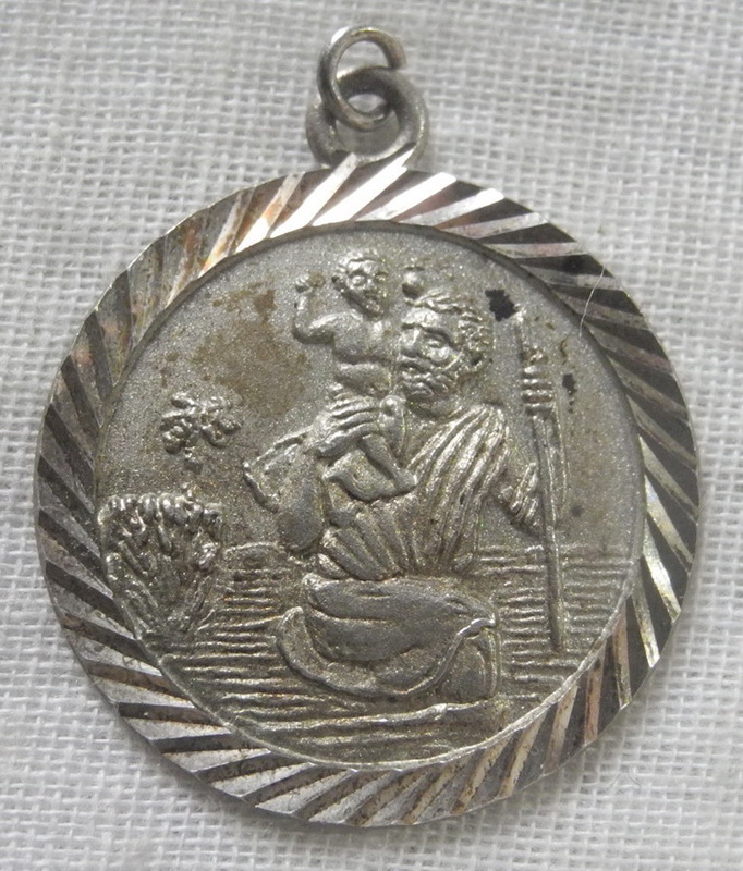 イギリス アンティーク 銀製クラフト シルバーペンダント メダル 聖クリストフォロス キリスト スターリングシルバー 銀925 刻印