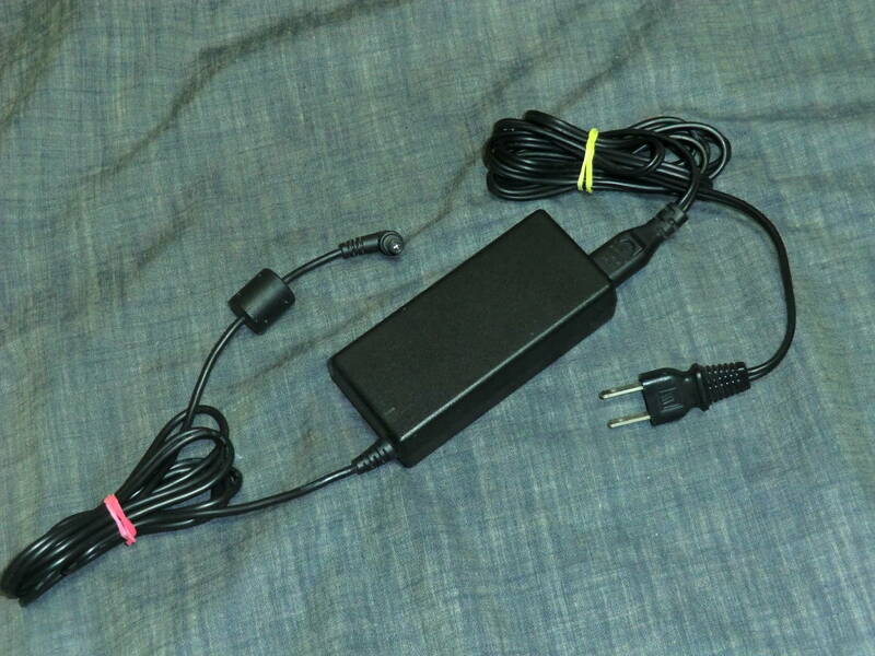 NEC パソコン用 ACアダプター PA-1600-01 AC100~240 DC19V Φ5.4mm 即決 送料無料 #174