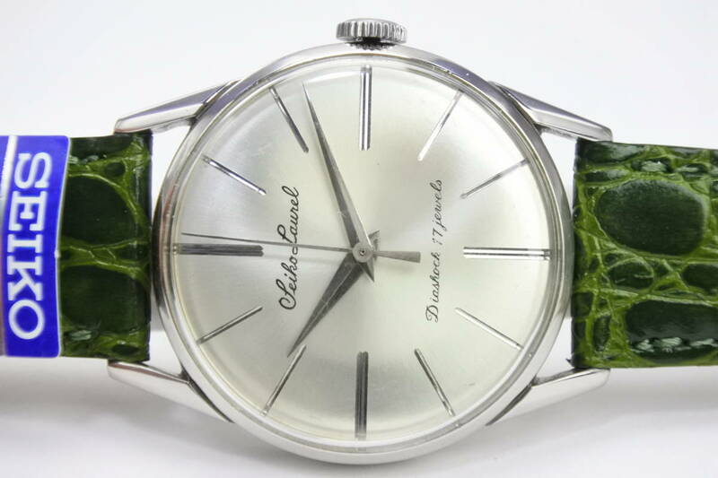 ☆1959年製名機　　SEIKO　LAUREL　筆記体ロゴ14048 L 17石　手巻紳士腕時計　純正SEIKOベル　 美品