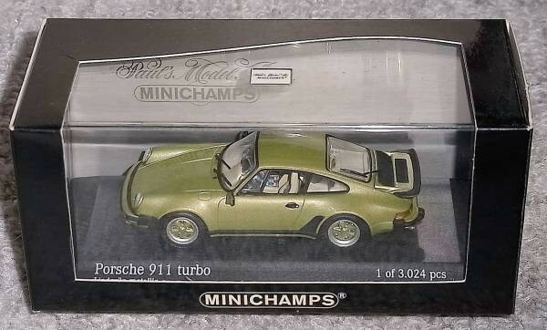 1/43 ポルシェ 911 (930) ターボ ライトグリーンメタ 1977 TURBO イエローメタ PORSCHE