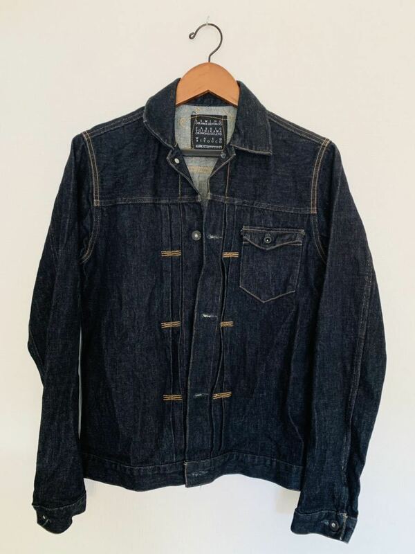 送料無料 ほぼ未使用【KURO クロ】Gジャン DENIM JACKET SEWING WASH BITOUCO サイズ:M