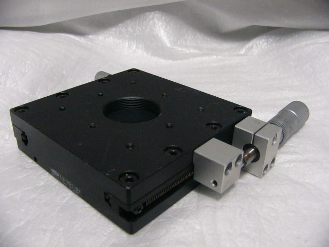 ★ 中央精機 X軸ステージ LS-921-S1 大寸法90x90mm 可動±7.5mm マイクロメータ式