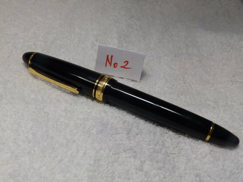 【値下げ交渉可】ビッグサイズ・黒色・SAILOR FOUNDED 1911 セーラー万年筆 H-Mペン先 21K 875 刻印有り・No2
