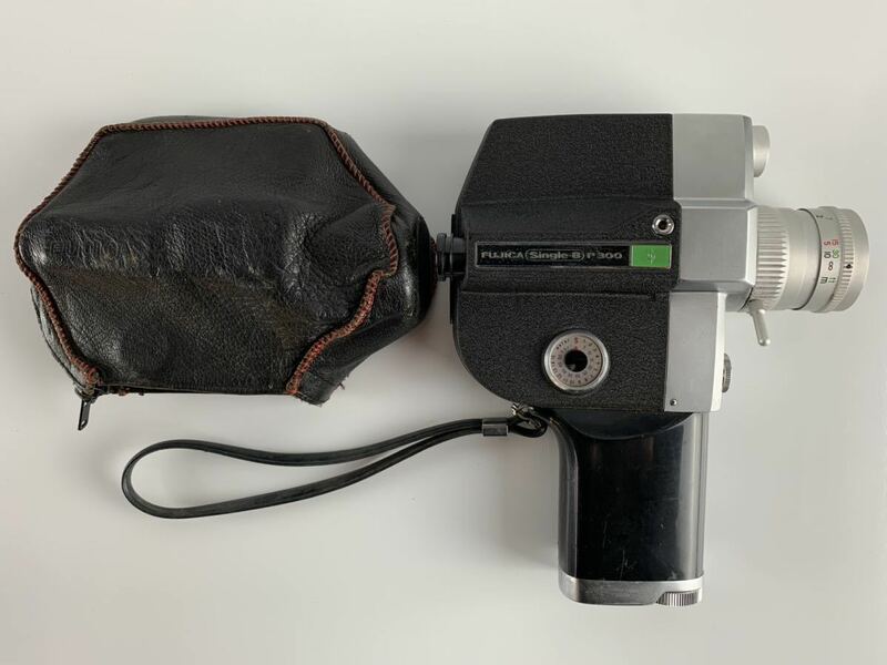 勇219 ジャンク品　FUJICA Single-8 P300 FUJINON ZOOM 1:1.8 f=10.527.5mm カバー付