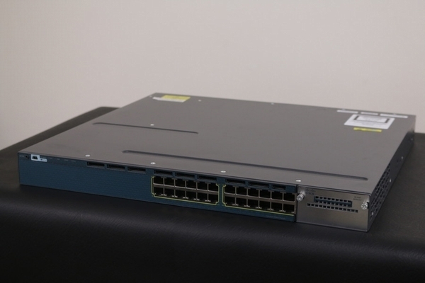 【シスコ CISCO】スイッチ Catalyst 3750Xシリーズ（TNY-WS3750X-3560XA）　通電チェックのみ 現状品