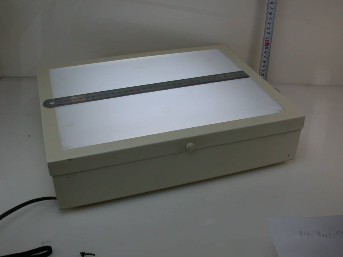 ライトボックス フジカラー5000 点灯します