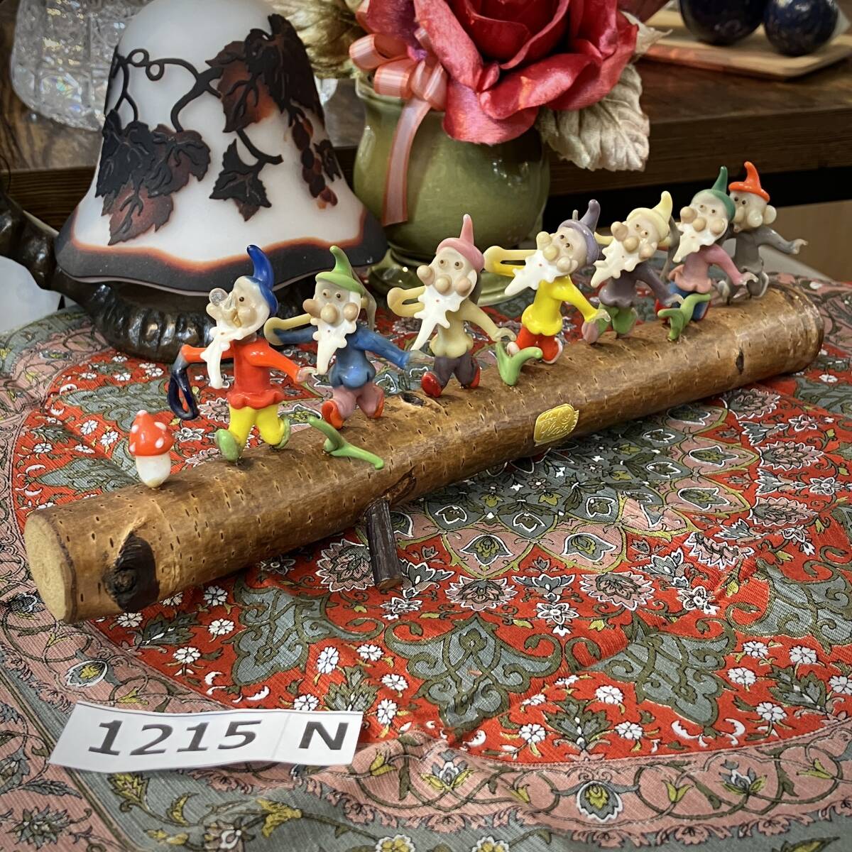 ★(志)BOHEMIA(ボヘミア) クリスタルガラス 7人の小人 7人の行進 七人 ガラス細工 ボヘミアガラス 置物 オブジェ ミニチュア(I)1215Ｎ