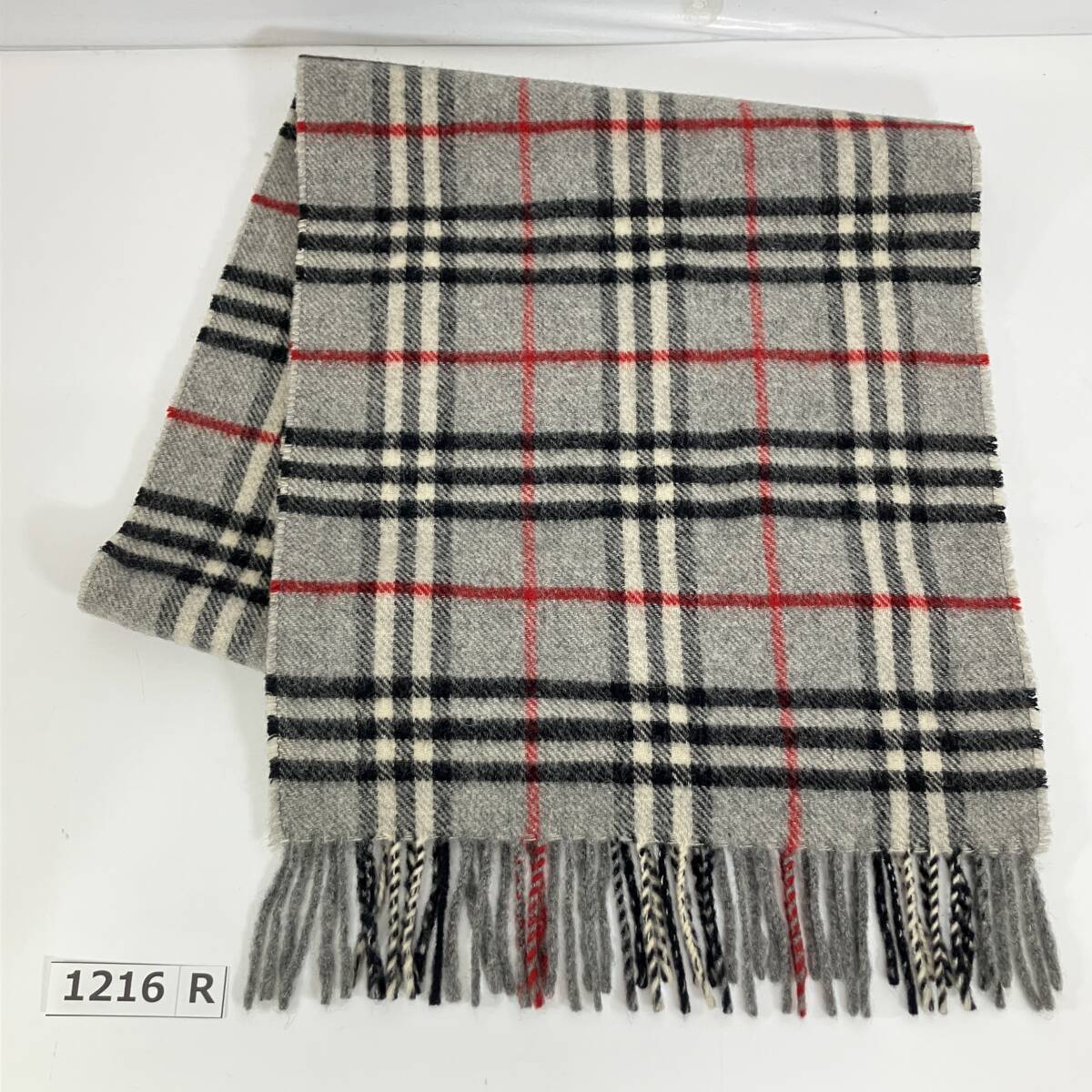 志[美品/送料無料]Burberrys of LONDON/バーバリー ラムウール100％ ノバチェック マフラー ストール フリンジ グレー 約31×145cm(I)1216R