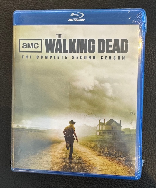 The Walking Dead ウォーキングデッド シーズン２ Blu-Ray Disk お譲りします。