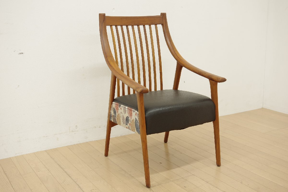 BC工房 だんらん工芸椅子 ダイニングチェア アームチェア チーク材 無垢材 食事椅子 イス 座面 合皮 ファブリック 葉っぱ柄 和モダン (B)