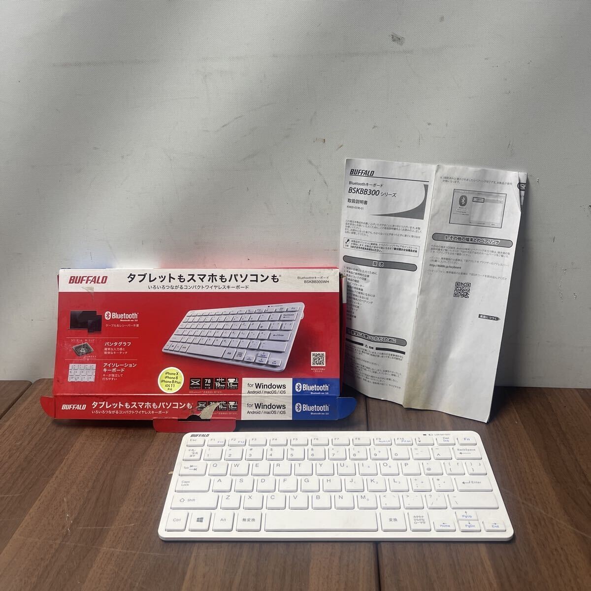 「2FH13」BUFFALO BSKBB300 BSKBB300 [Bluetooth 3.0対応 コンパクトワイヤレスキーボード] キーボード　動作品（251201）