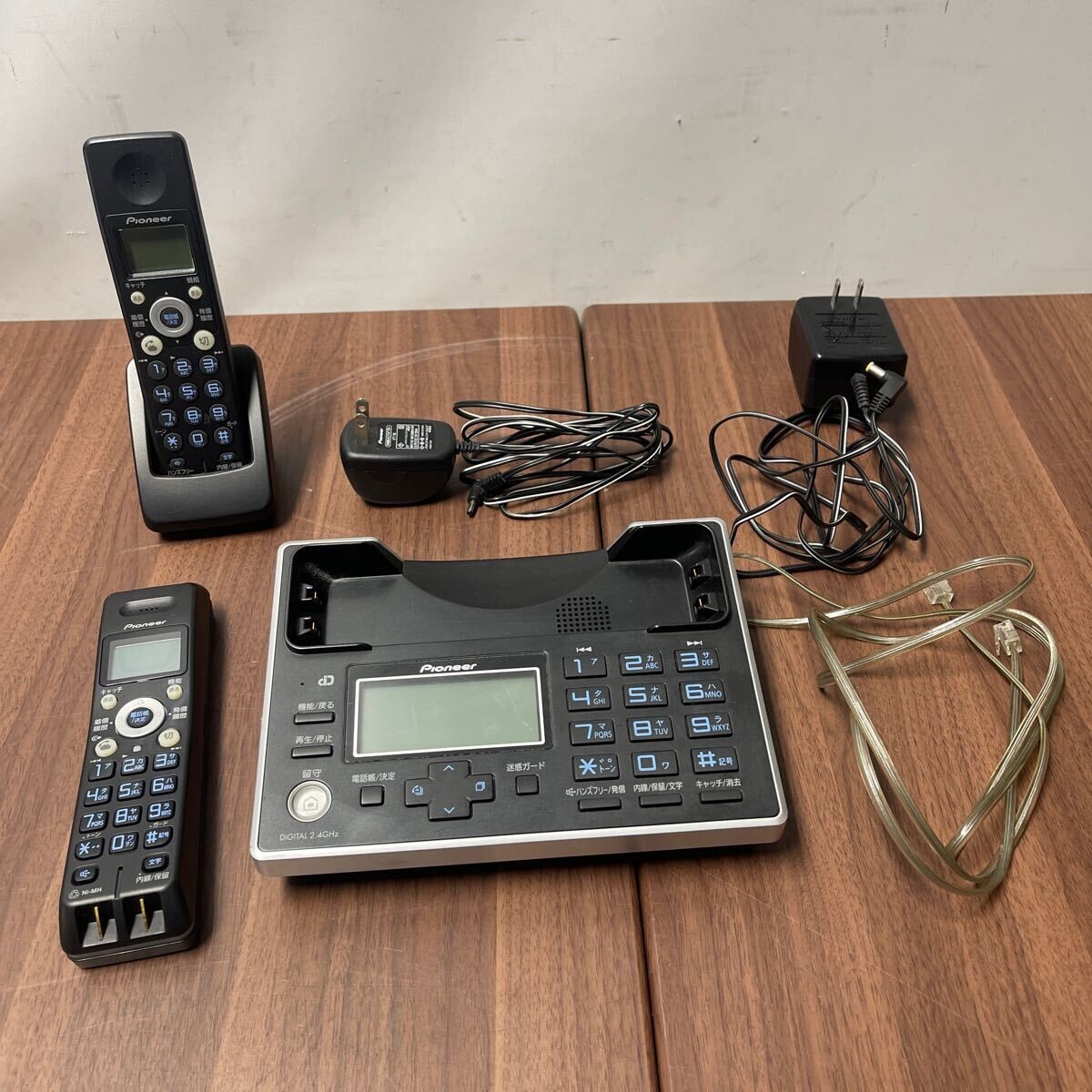 「2FE24」パイオニアコードレス留守番電話機 TF-FV3025-K 子機電池不良　充電不可（251009）