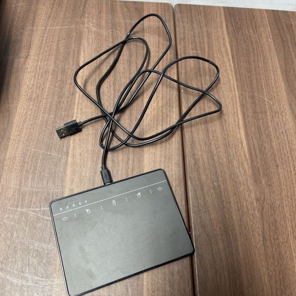 「I63_9N」ミヨシ　USBタッチパッド　TTP-US01/BK　USB接続 中古　動作品（251111）