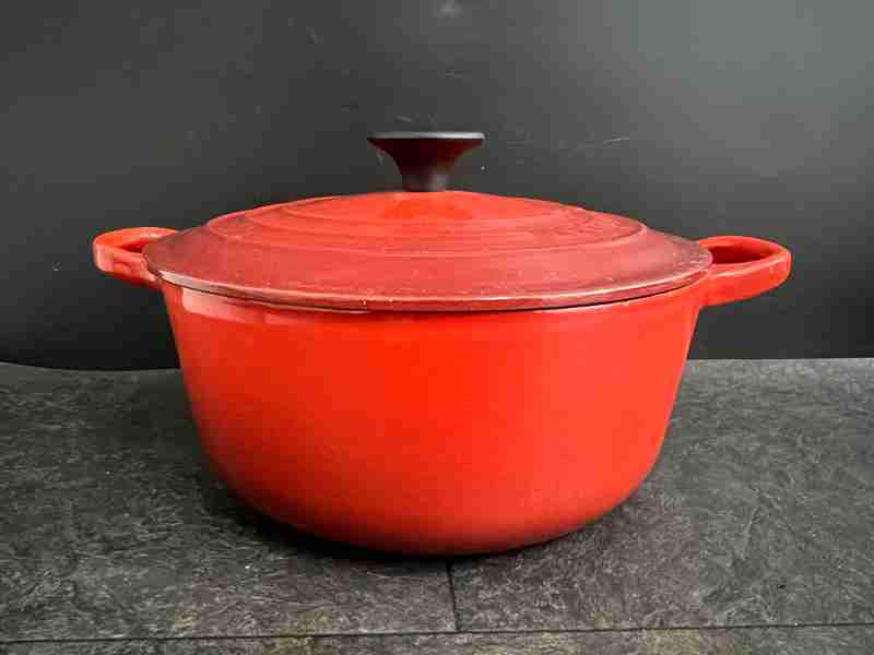 CT12968　LE CREUSET ルクルーゼ ココット オーバル 20cm IH対応　美品