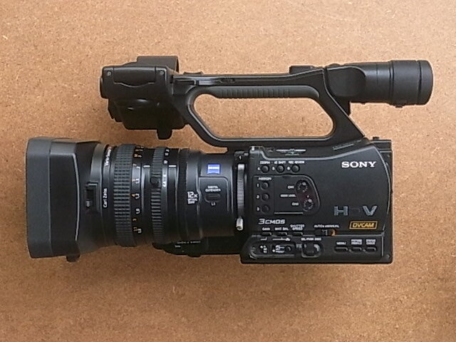 名機 SONY ソニー　HVR-Z7J　ドラム回転時間390h　送料630円～ 使用少　中古良品2