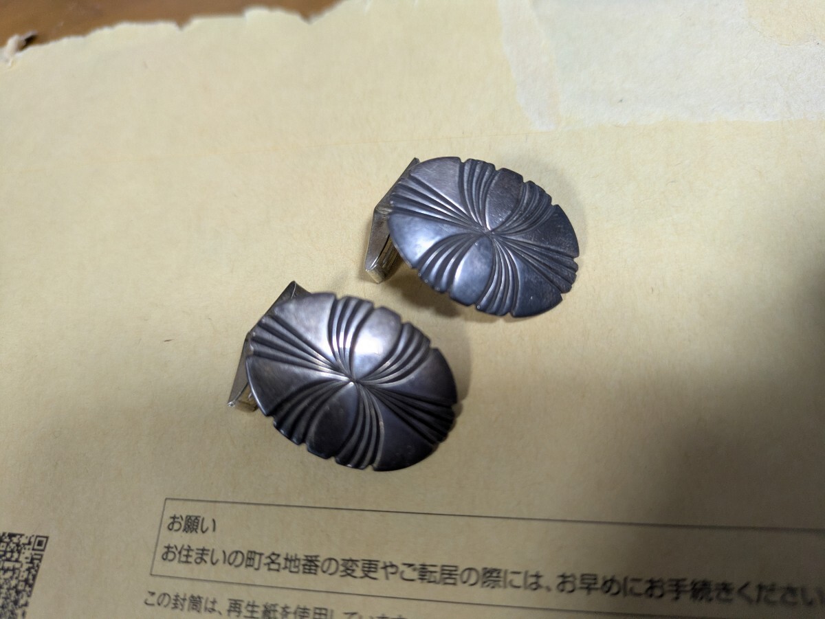 ナハボ族　ネイティブアメリカン　カフスボタン　silver STERLING刻印あり