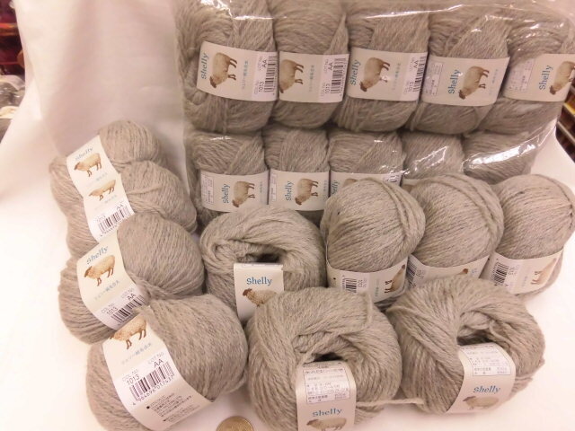 ☆シェリー合太１３☆モトヒロ☆純毛毛糸☆ライトグレー２０玉