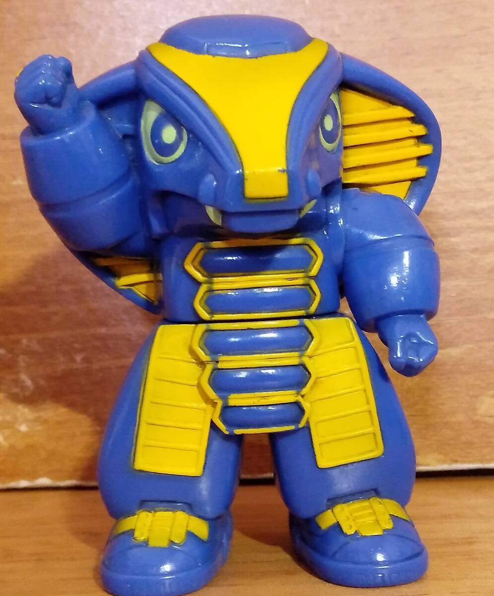 「カブタック コブランダー ソフビフィギュア」