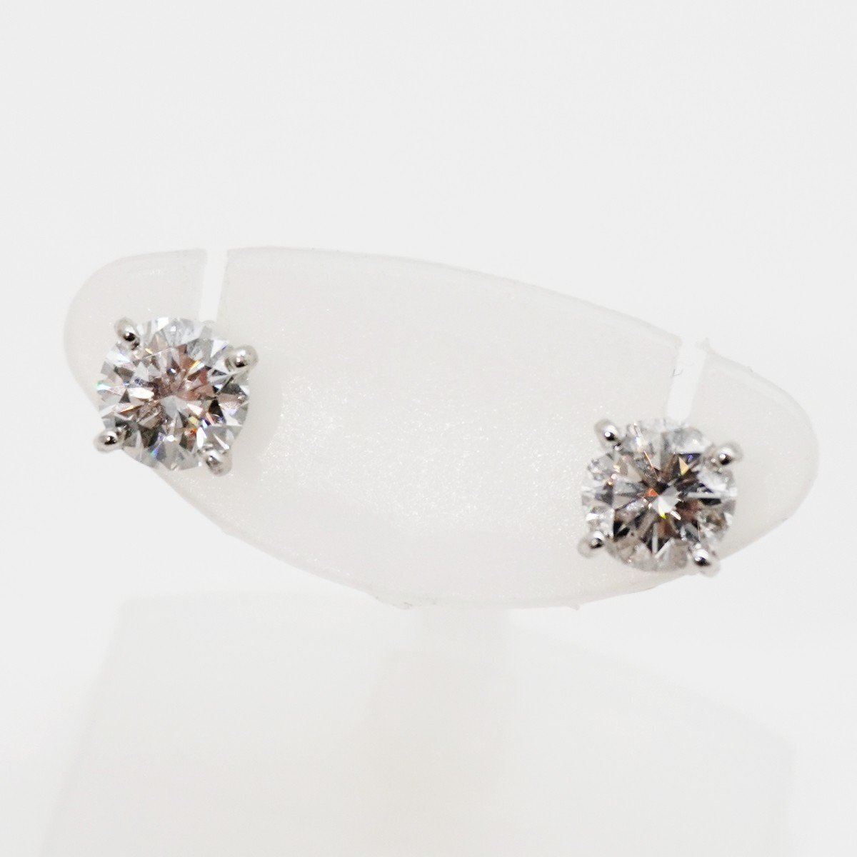 ♪◇【Cartier カルティエ】プラチナ ソリテール ダイヤモンド ピアス 0.70ct 0.73ct