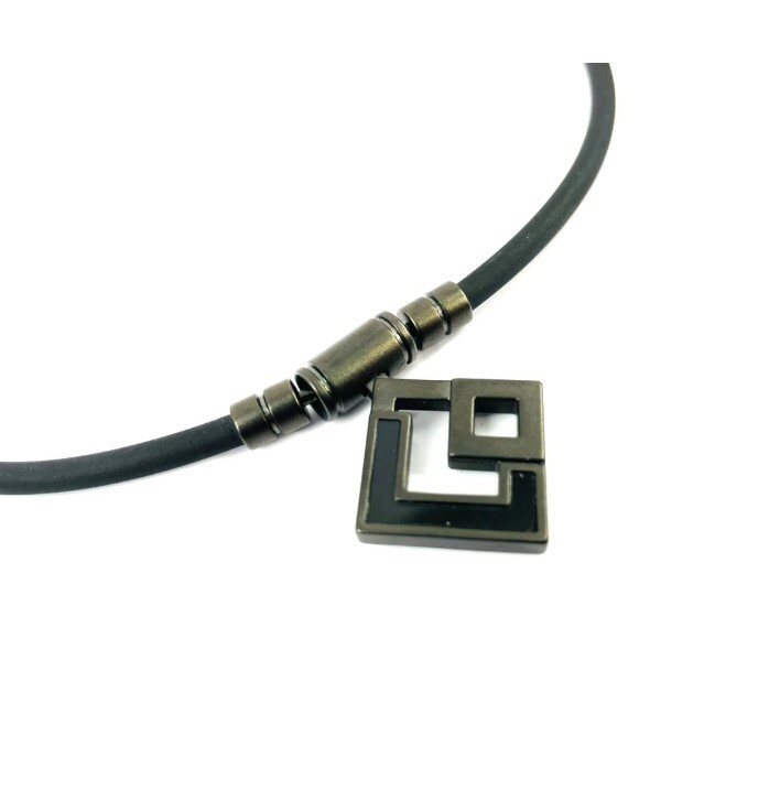 ■【中古品】コラントッテ TAO ネックレス AURA 【マットブラック】 Colantotte L（47cm）磁気ネックレス TAO ネックレス アウラ K10302