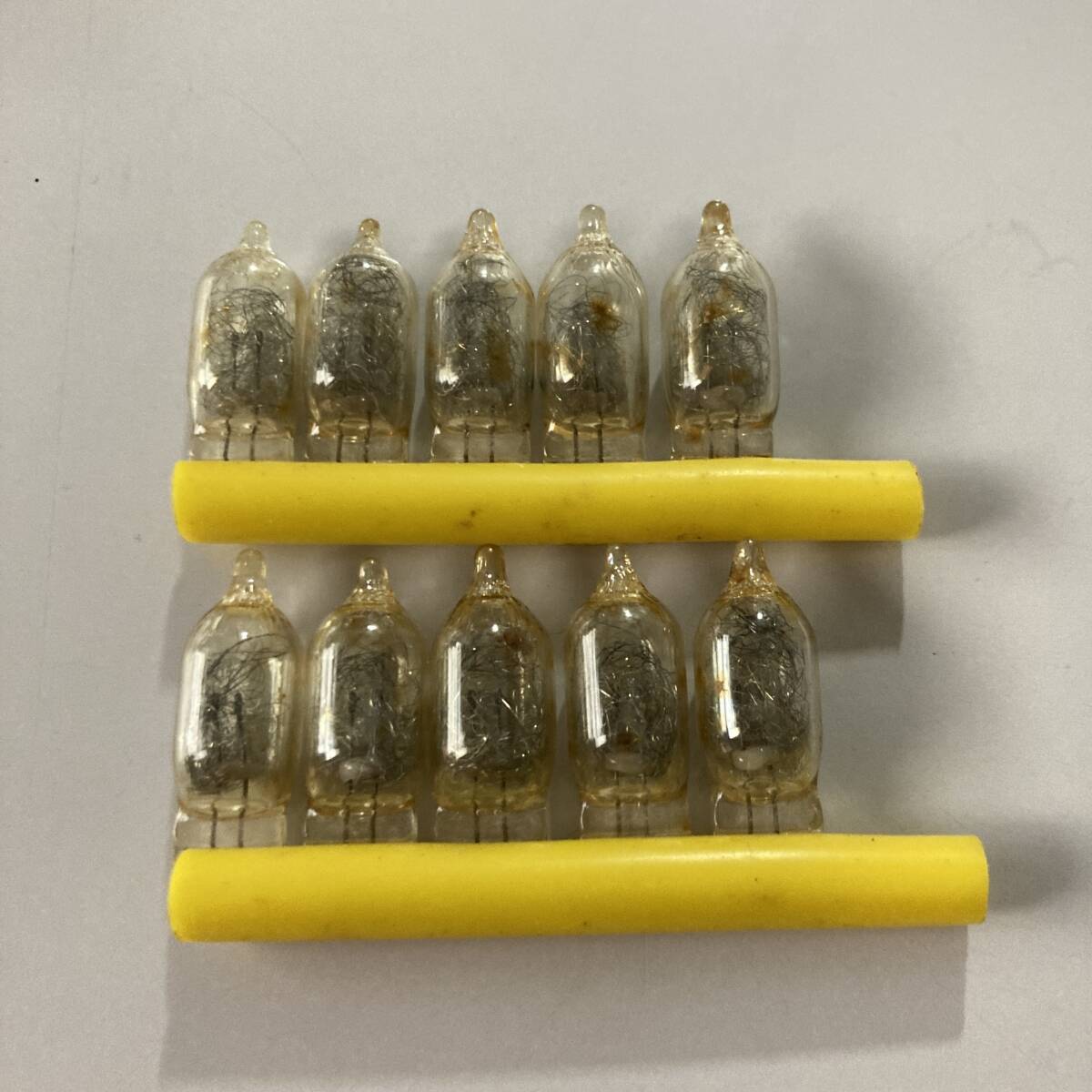 ★ フラッシュバルブ 閃光電球 10球 未使用品 F2445