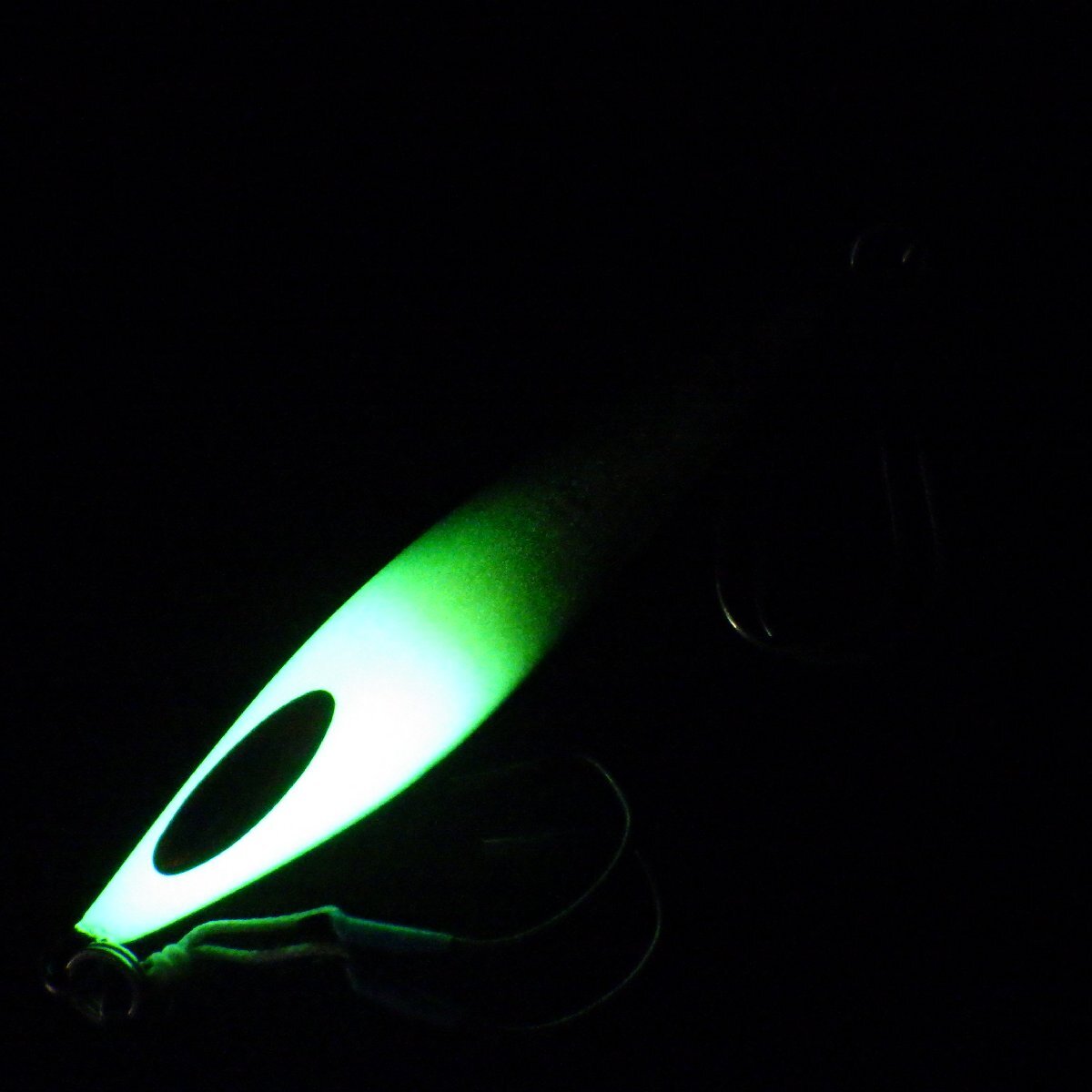 ダイワ ソルティガ FKジグ SLJ 80g MGグリーンゴールドグローヘッド 夜光 ※中古在庫品(22L0308)※クリックポスト