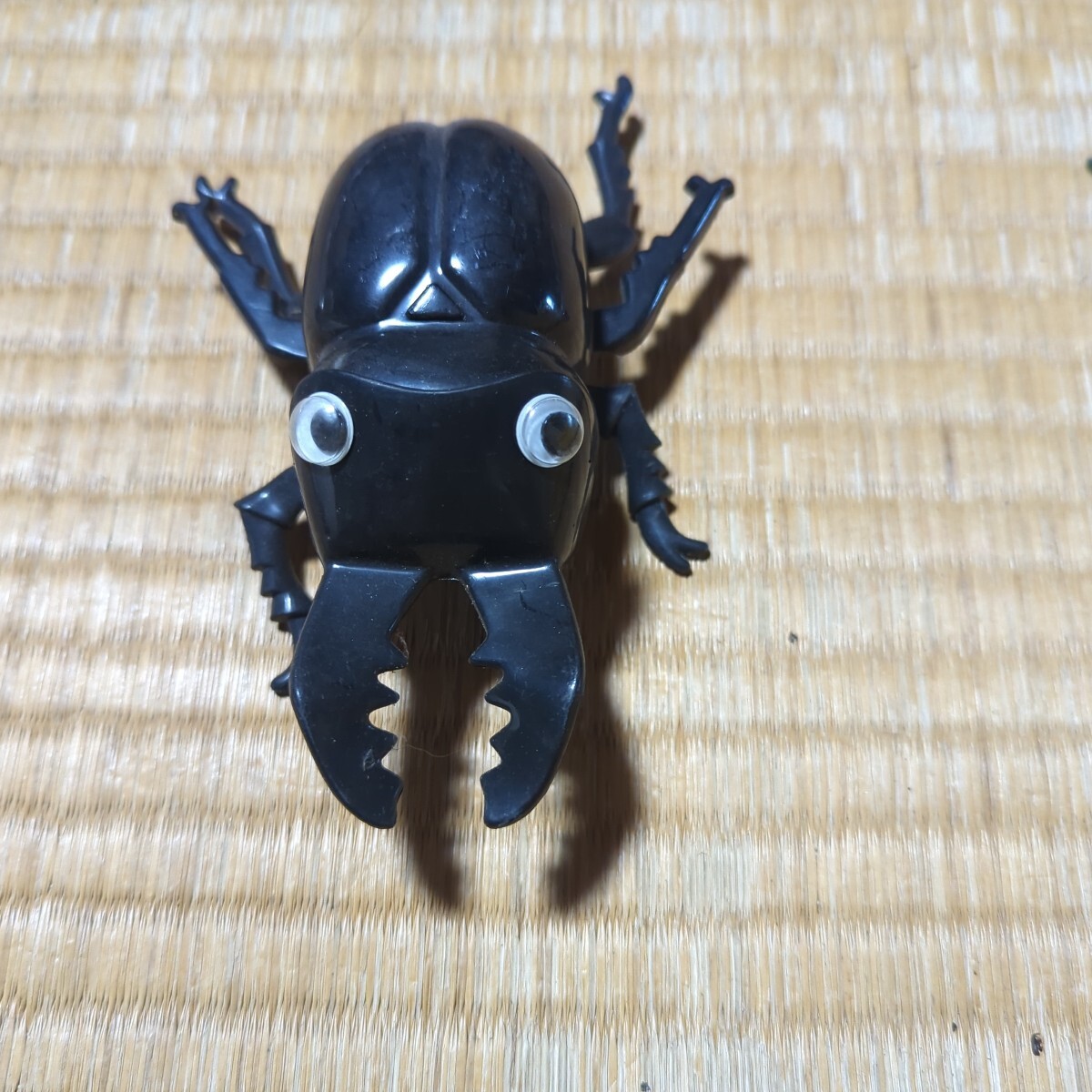ゼンマイ　おもちゃ　昭和レトロ 　カブトムシ 黒　ブラック　手動巻き