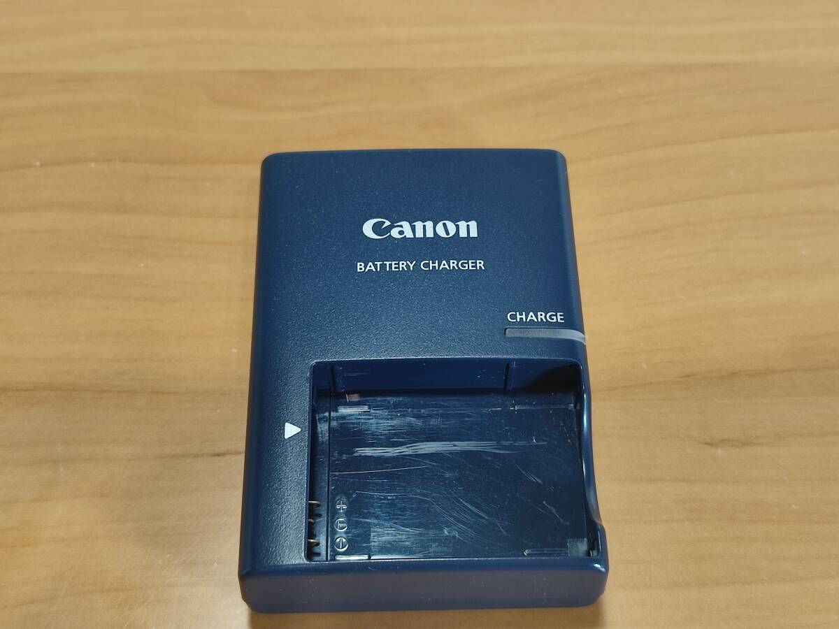 Canon　純正充電器　CB-2LX　