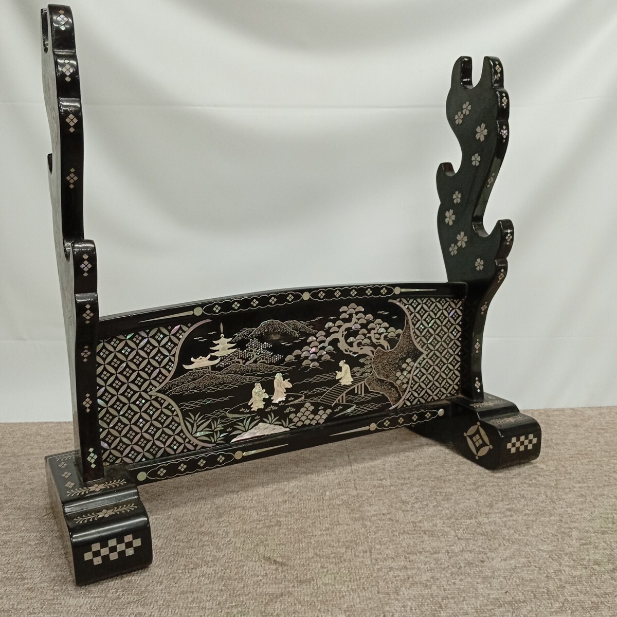 {$data['title']拍卖