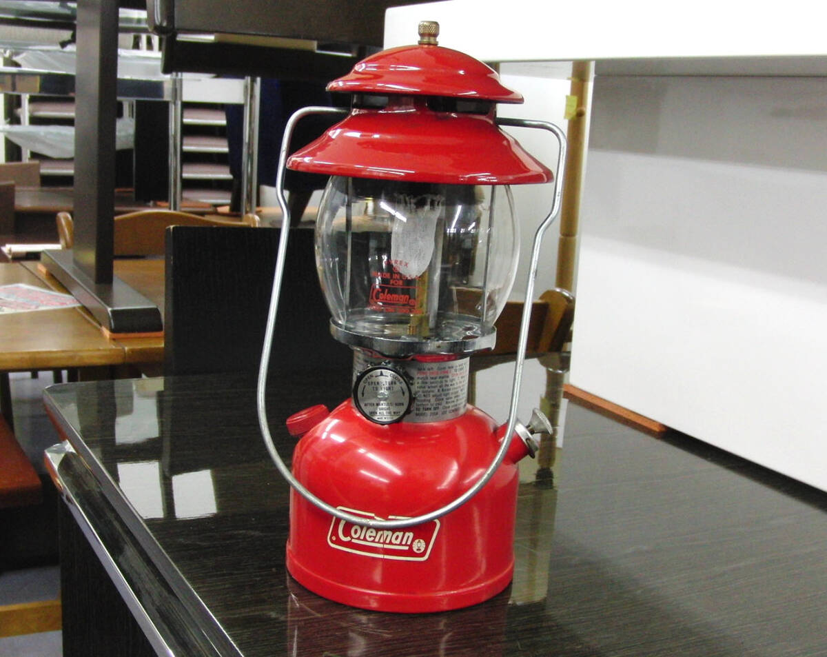 ヴィンテージ コールマン 200A ガソリンランタン 1979年 5月 キャンプ バースディランタン 人気 レトロ Coleman 札幌 手稲