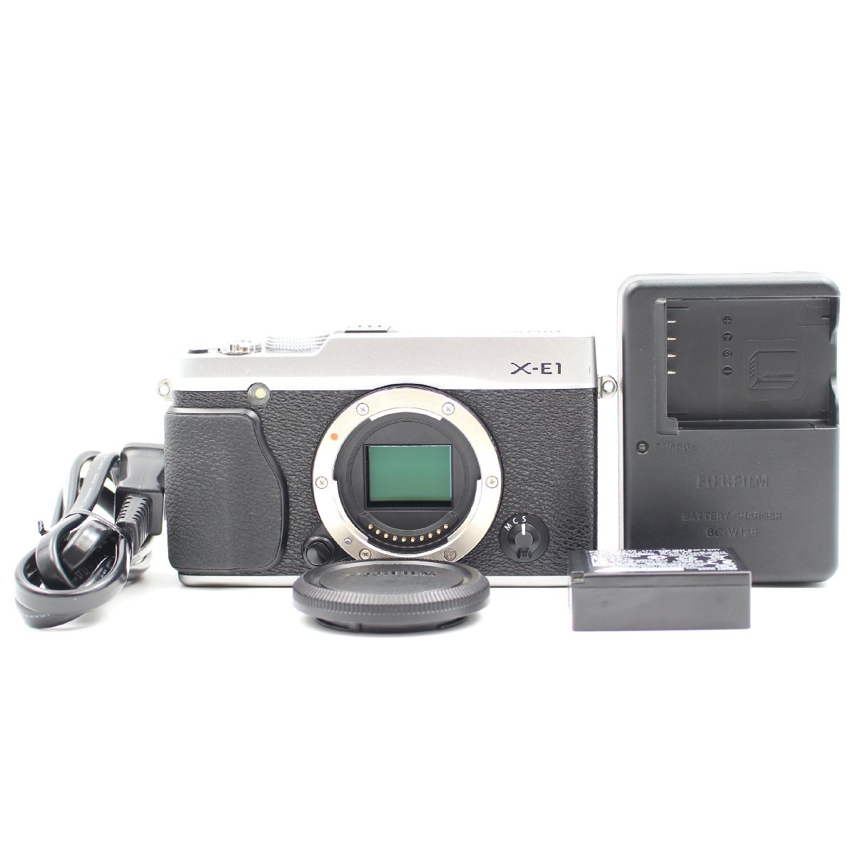 FUJIFILM X-E1 ボディ シルバー ミラーレス一眼レフカメラ 富士フィルム