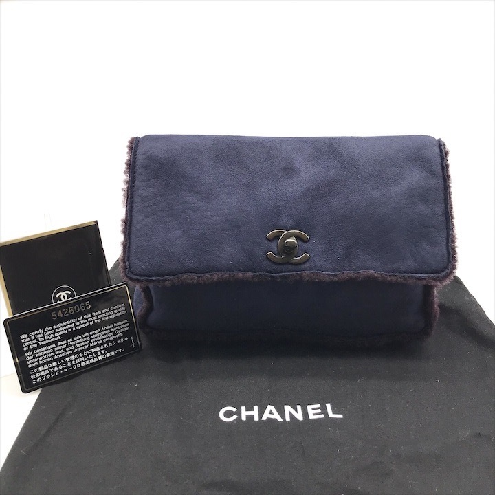 良品 CHANEL シャネル ココマーク ターンロック ムートン ハンド クラッチ バッグ ネイビー レディース ブランド かばん BAG a11195