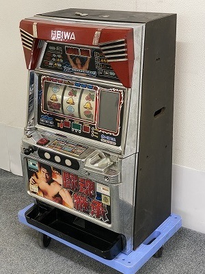 P6388) 直取直配のみ 平和 HEIWA アントニオ猪木がパチスロ機 コイン不要機　スロット台　埼玉県朝霞市