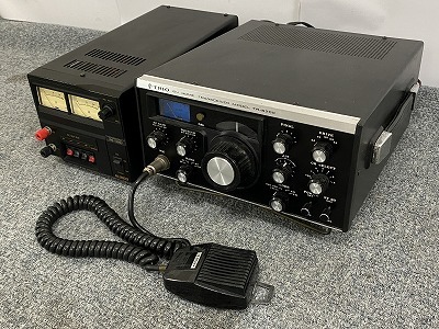 ◆P6389) TRIO トリオ TR-5200 トランシーバー ダイナミ付き＋アルインコ直流安定化電源DM-130MV 13.8v