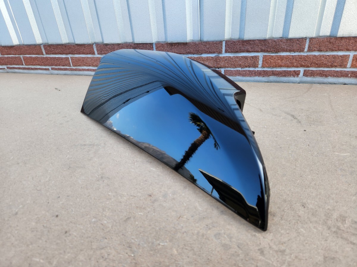 トヨタ 30系 中期 ヴェルファイア 純正 右リアコーナーパネル リアフィラー 右側 黒