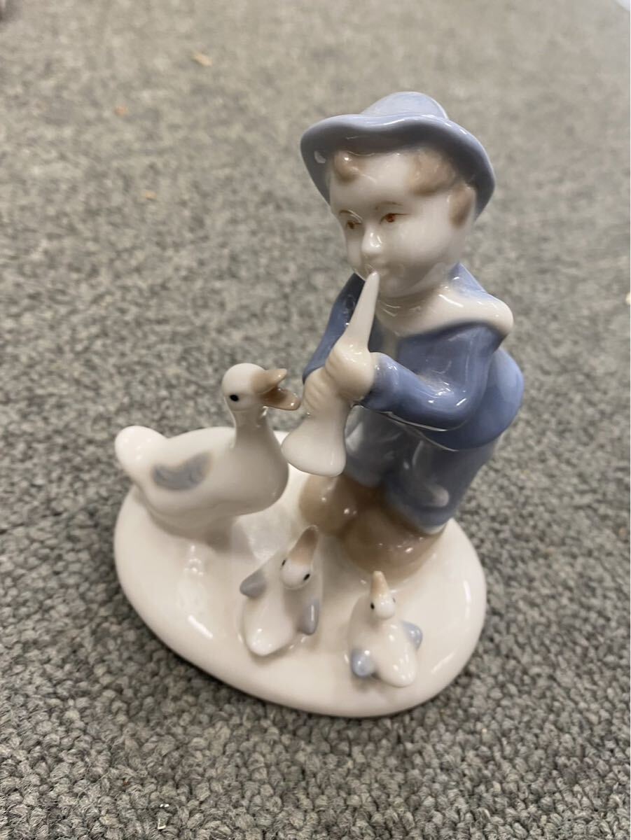 陶器 フィギュア フィギュリン 人形 置物 オブジェ ss111702