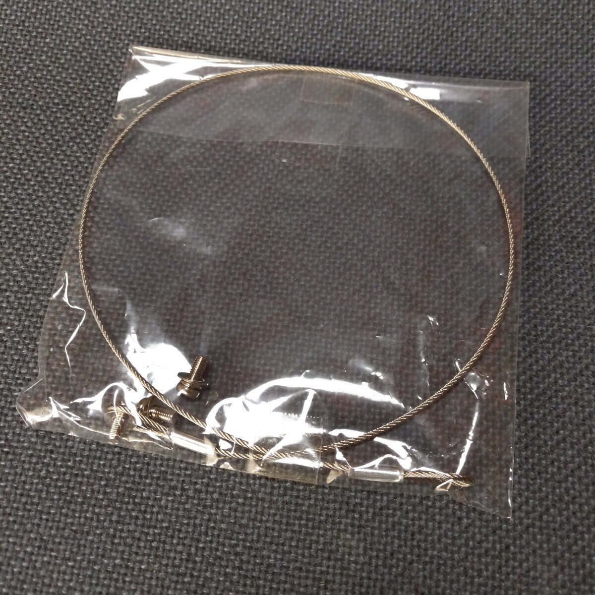 ソニー　プロジェクター用　固定ワイヤー