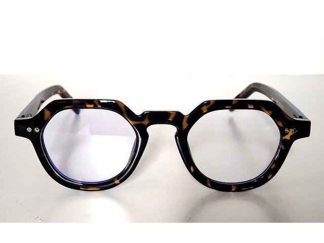 Unity Classy クラウンパント メガネ べっ甲柄 01