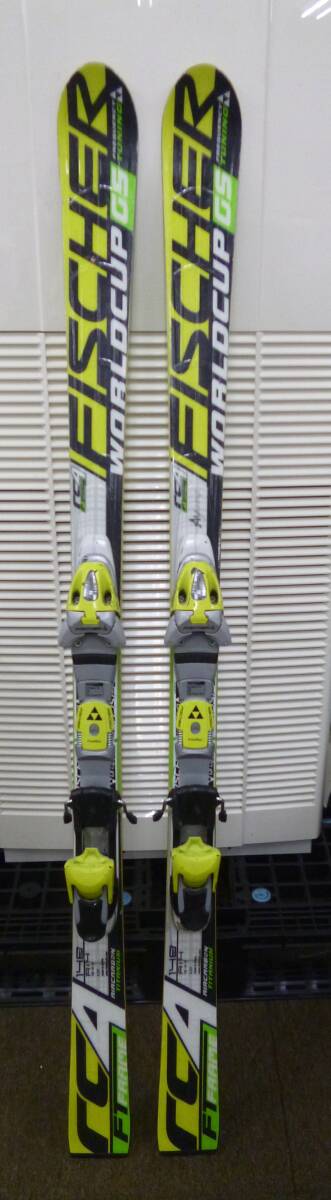 中古 FISCHERフィッシャー スキー板 148cm [O-203] 送料無料(北海道・沖縄・離島・佐川急便中継料金がかかる地域は除く)