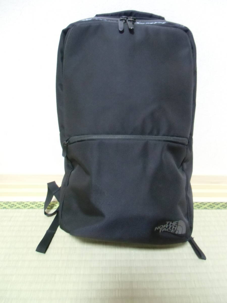 □THE NORTH FACE　ザ・ノース・フェイス シャトルデイパックスリム　NM82215　スポーツ　タウンユース 2022AW ノースフェイス