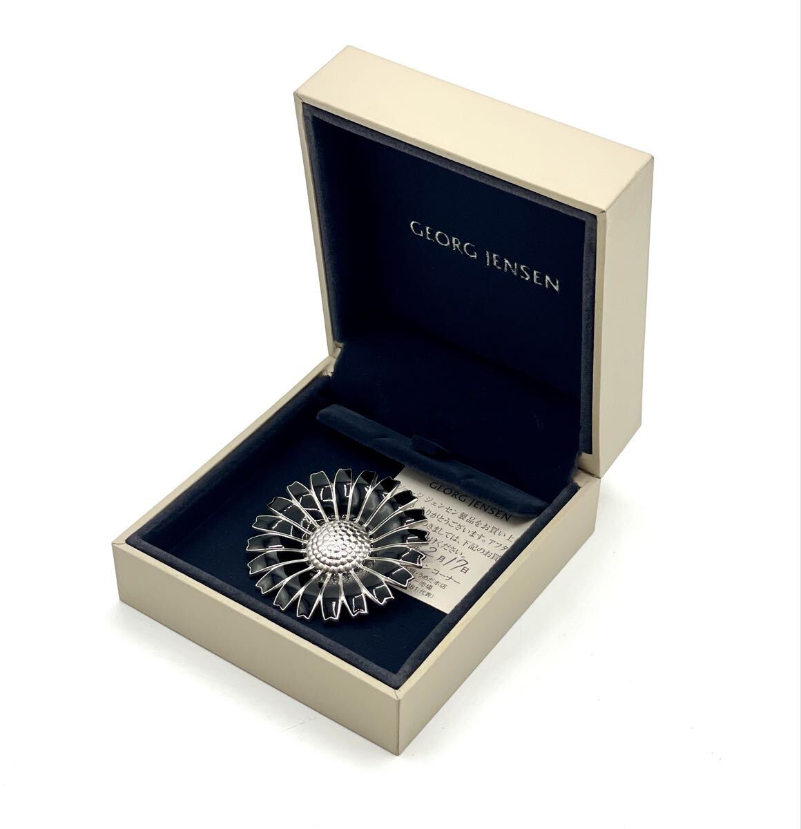 GEORG JENSEN ジョージジェンセン ブローチ silver シルバー 925 S デイジー フラワー ブラック■兵庫県姫路市から a1-c 25-4866