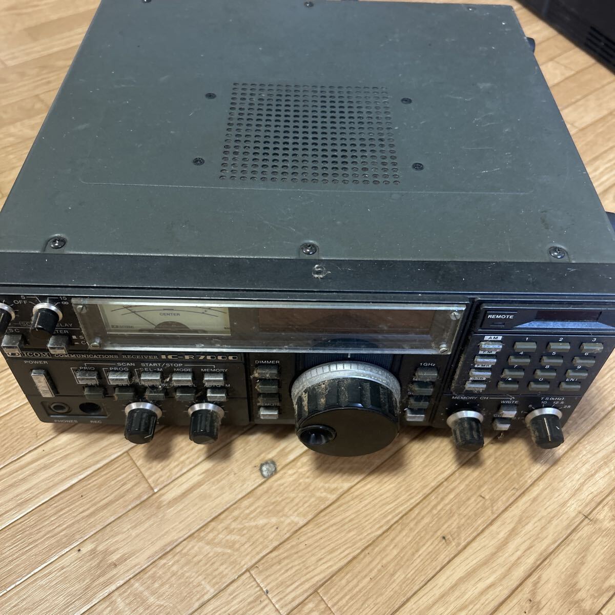 【中古品】ICOM IC-R7000 広帯域受信機 アイコム