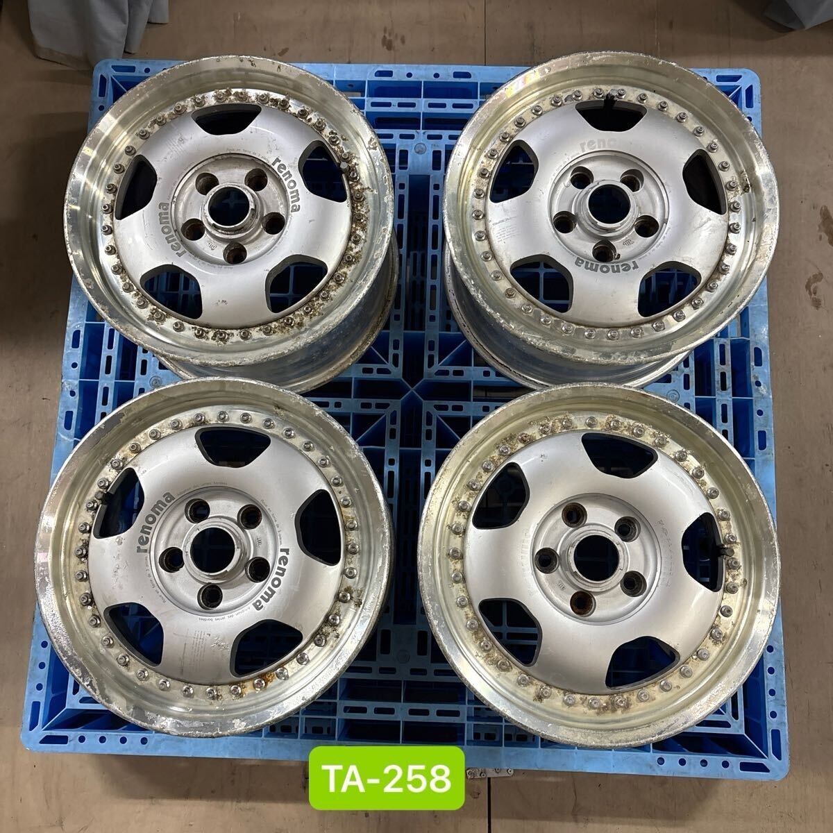 TA-258 激安 ホイール renoma 16インチ 8J +52 PCD114.3 5H ( マークⅡ ソアラ ロードスター アコード スープラ 4本セット 現状品